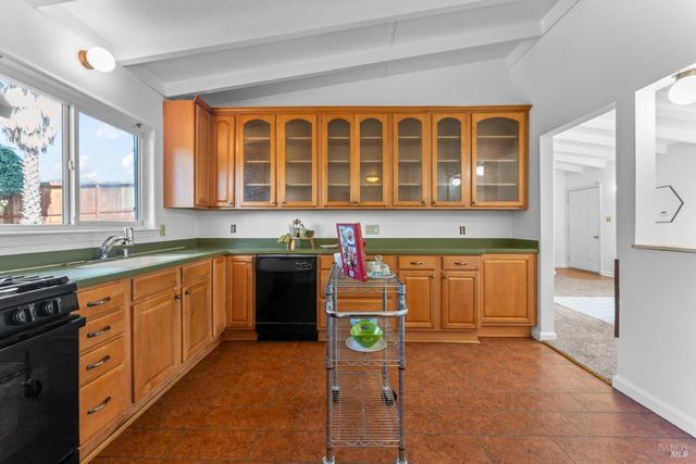 246 Jordan St, Vallejo, CA 94591