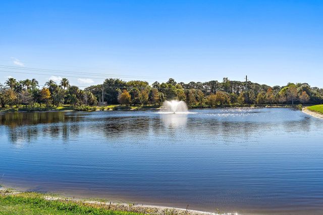 13304 Bernoulli Way, Palm Beach Gardens, FL 33418