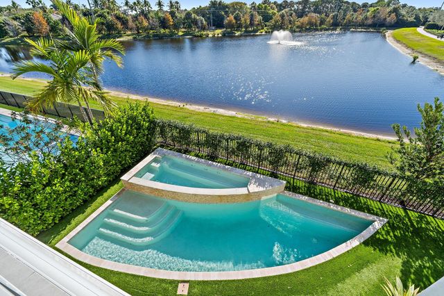 13304 Bernoulli Way, Palm Beach Gardens, FL 33418