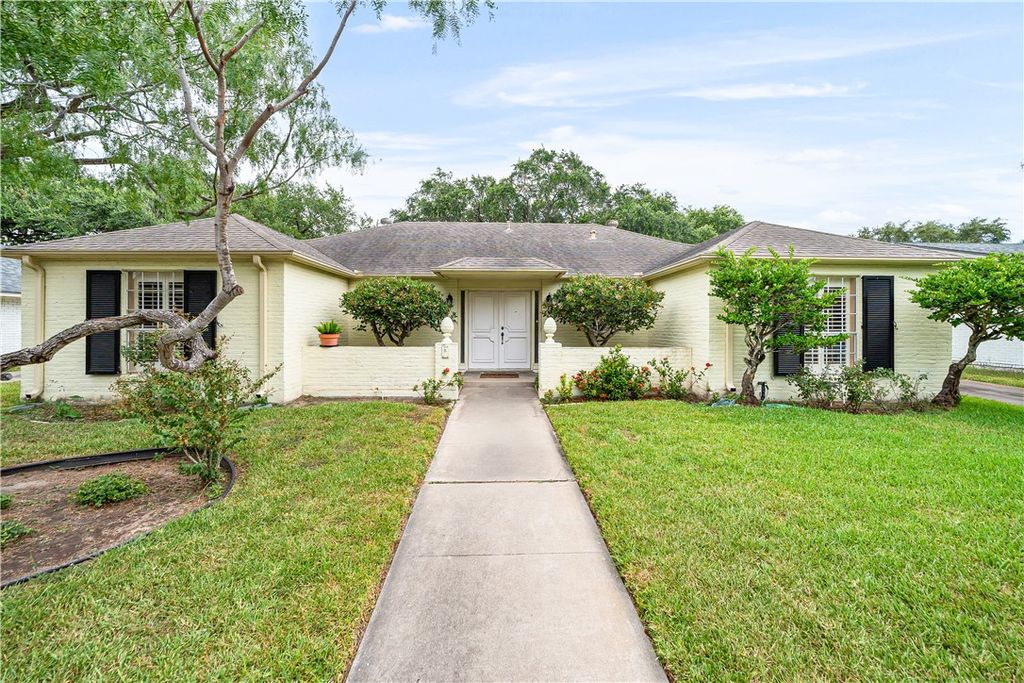 5034 CASCADE, Corpus Christi, TX 78413 — exterior