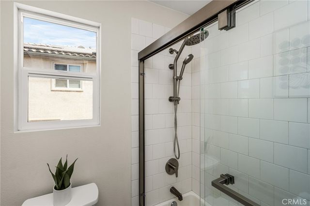 705 E Lemon Swirl, Azusa, CA 91702