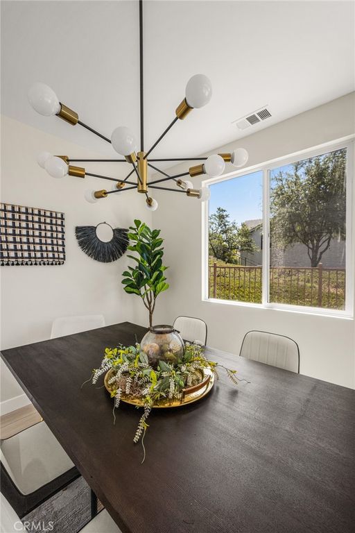 Image 16 of property listing at 705 E Lemon Swirl, Azusa, CA 91702