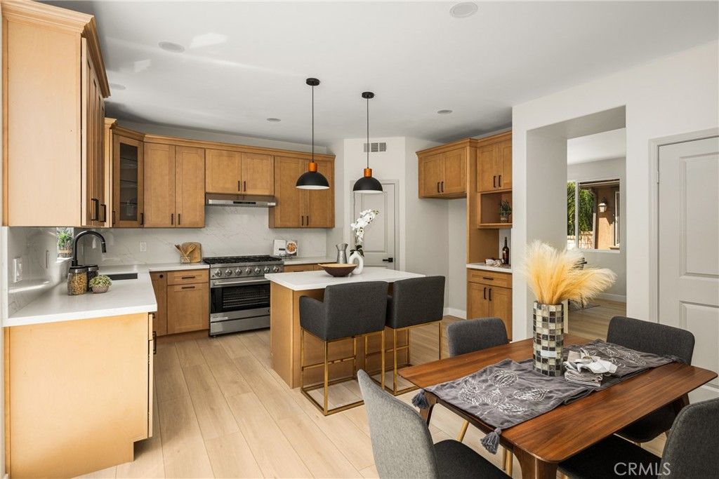 Image 26 of property listing at 705 E Lemon Swirl, Azusa, CA 91702