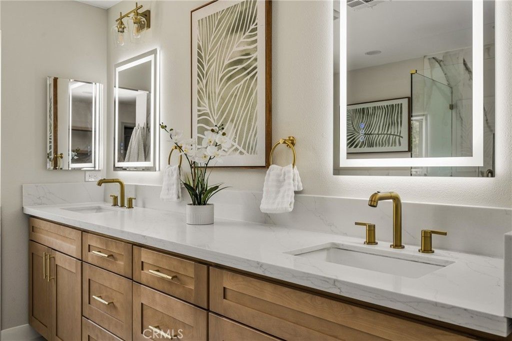 Image 46 of property listing at 705 E Lemon Swirl, Azusa, CA 91702