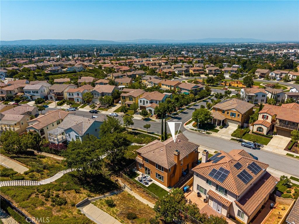 Image 69 of property listing at 705 E Lemon Swirl, Azusa, CA 91702