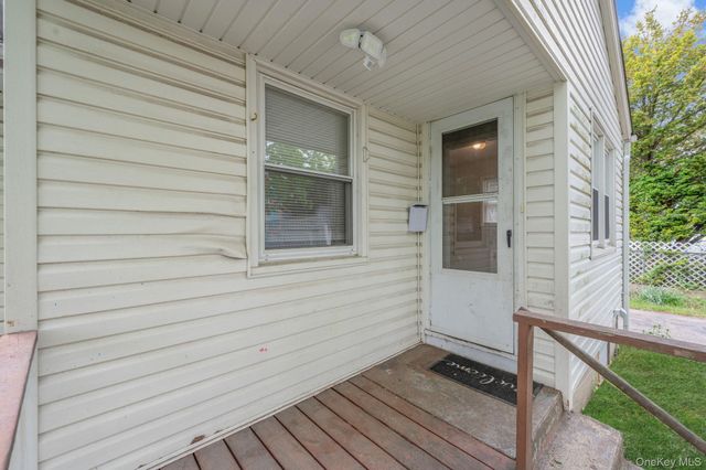 202 Nevada Street, Hicksville, NY 11801