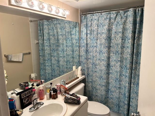 7880 Sonoma Springs Circle 203, Lake Worth, FL 33463