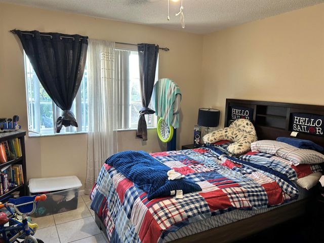 7880 Sonoma Springs Circle 203, Lake Worth, FL 33463