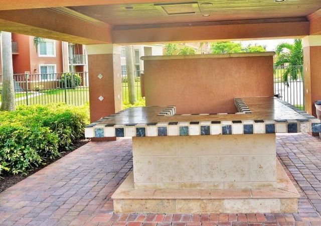 7880 Sonoma Springs Circle 203, Lake Worth, FL 33463