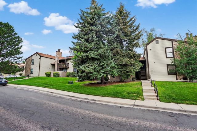 8695 Yukon Street O, Arvada, CO 80005
