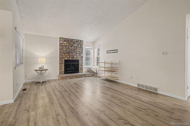 14305 E Marina Drive B, Aurora, CO 80014