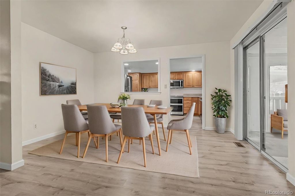 14305 E Marina Drive B, Aurora, CO 80014