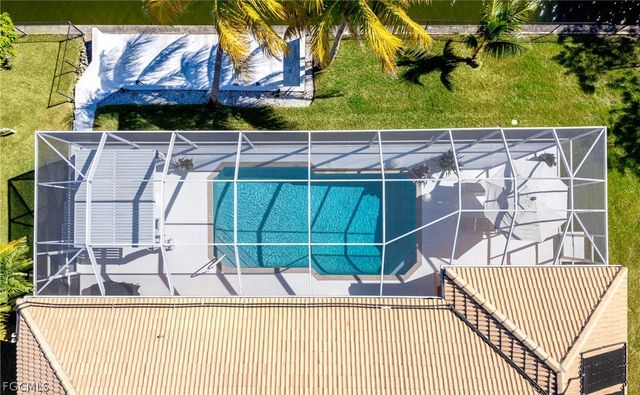 2007 NE 1st AVE, Cape Coral, FL 33909