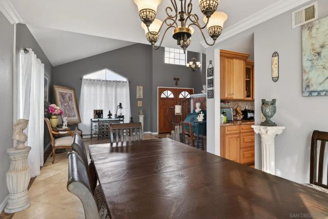 800 Calle Higuera, Camarillo, CA 93010