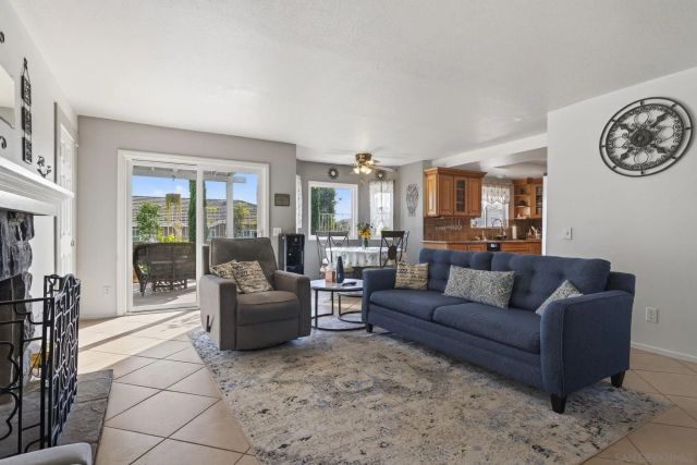 800 Calle Higuera, Camarillo, CA 93010