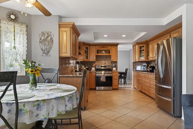 800 Calle Higuera, Camarillo, CA 93010