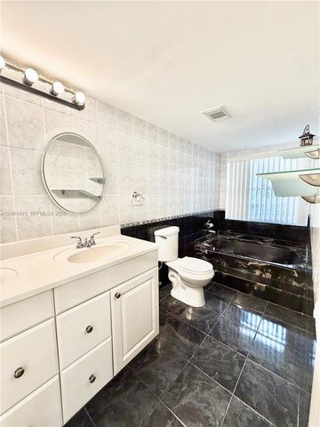 2203 NE 7th Street 14, Hallandale Beach, FL 33009