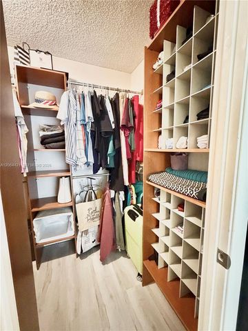 2203 NE 7th Street 14, Hallandale Beach, FL 33009