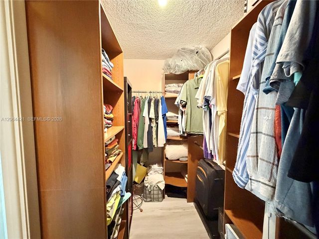 2203 NE 7th Street 14, Hallandale Beach, FL 33009