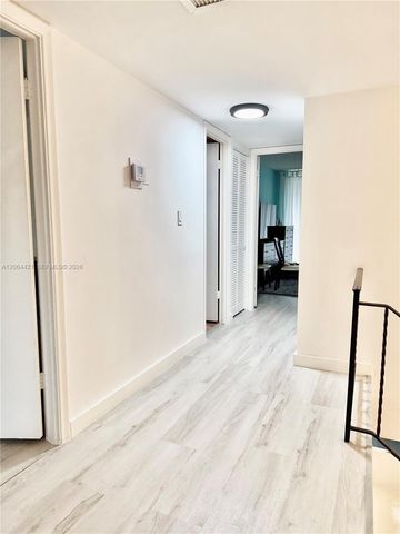 2203 NE 7th Street 14, Hallandale Beach, FL 33009