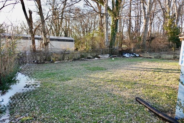 1904 Cherry St, Columbia, TN 38401