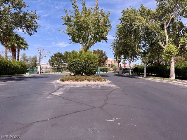 276 Heatherstone Street, Henderson, NV 89052