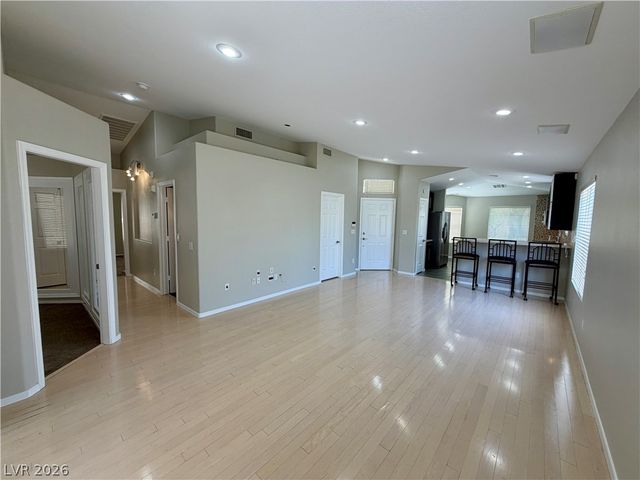 276 Heatherstone Street, Henderson, NV 89052