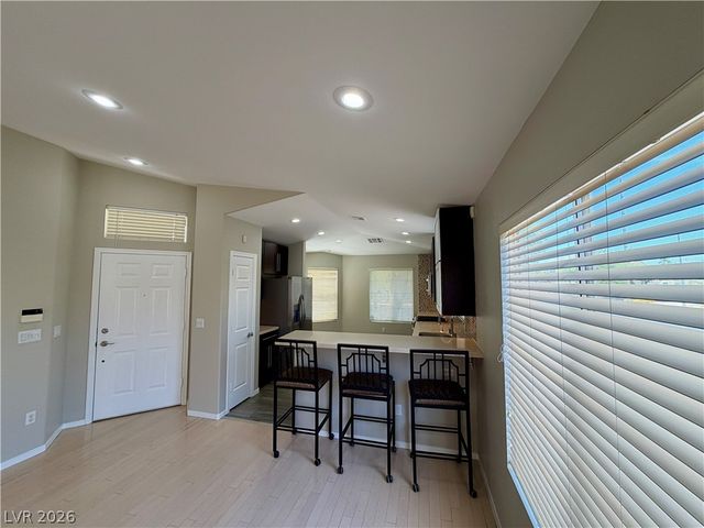 276 Heatherstone Street, Henderson, NV 89052