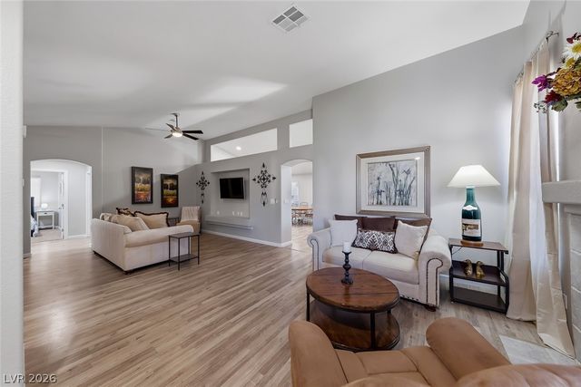 833 Glitter Glen Court, Las Vegas, NV 89123