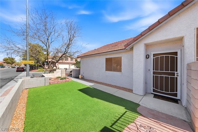 833 Glitter Glen Court, Las Vegas, NV 89123