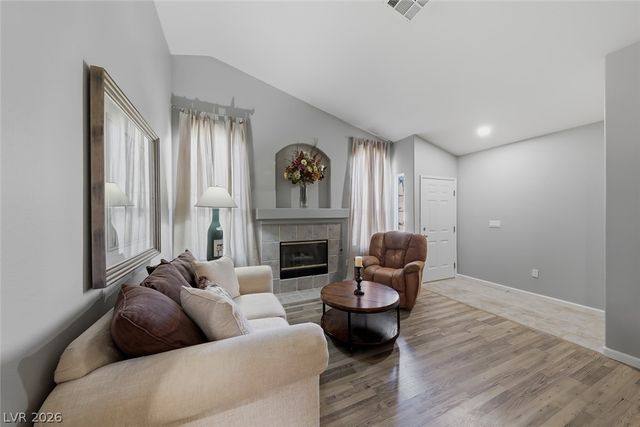 833 Glitter Glen Court, Las Vegas, NV 89123