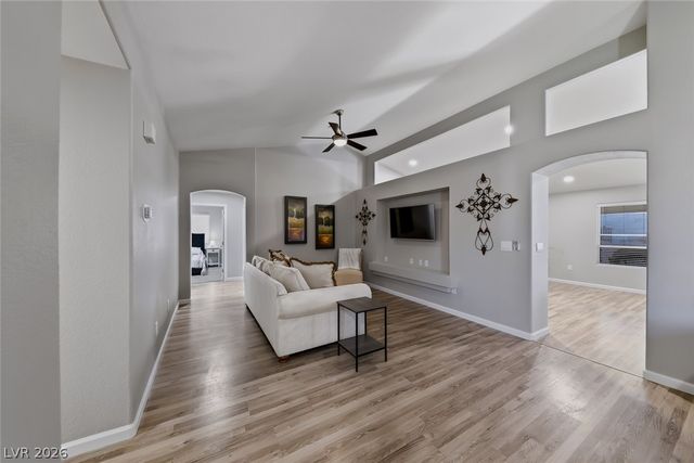 833 Glitter Glen Court, Las Vegas, NV 89123