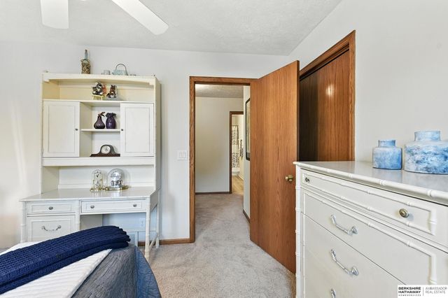 17239 Orchard Avenue, Omaha, NE 68135