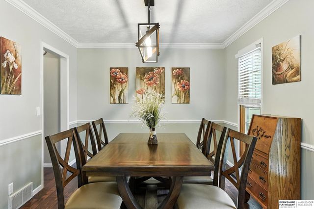 17239 Orchard Avenue, Omaha, NE 68135