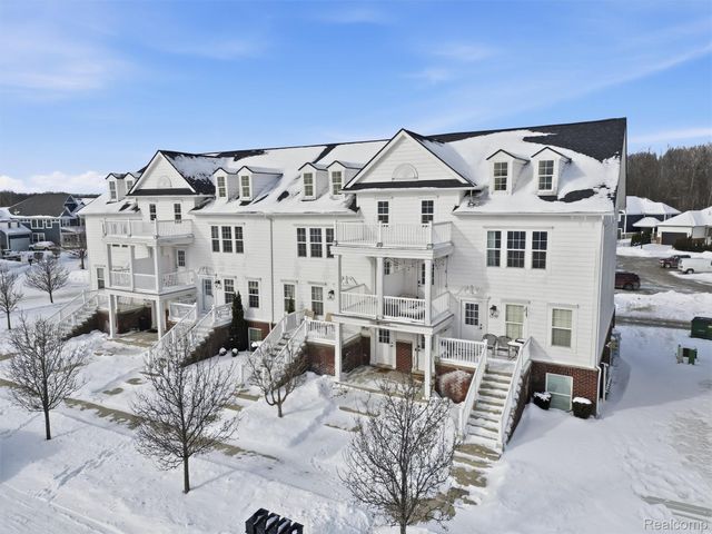 53731 Champlain Street, Macomb Township, MI 48042