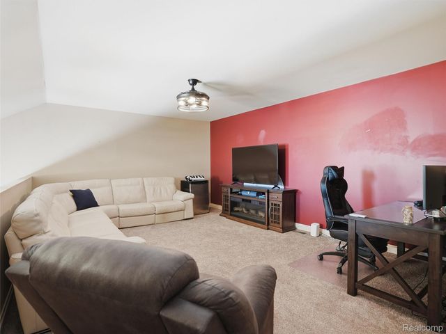 53731 Champlain Street, Macomb Township, MI 48042