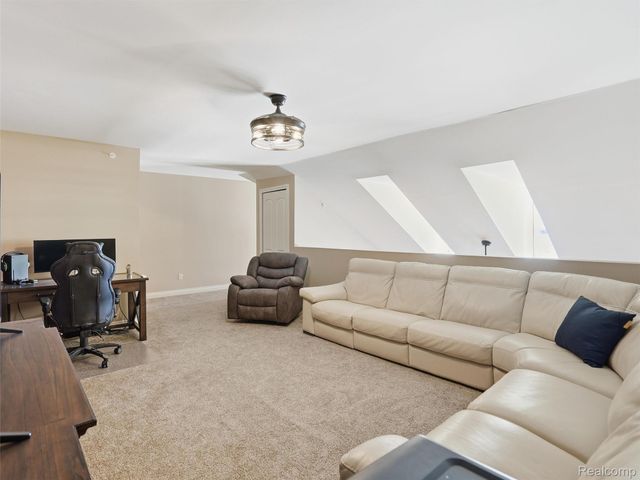 53731 Champlain Street, Macomb Township, MI 48042