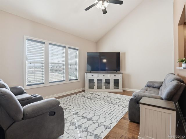 53731 Champlain Street, Macomb Township, MI 48042