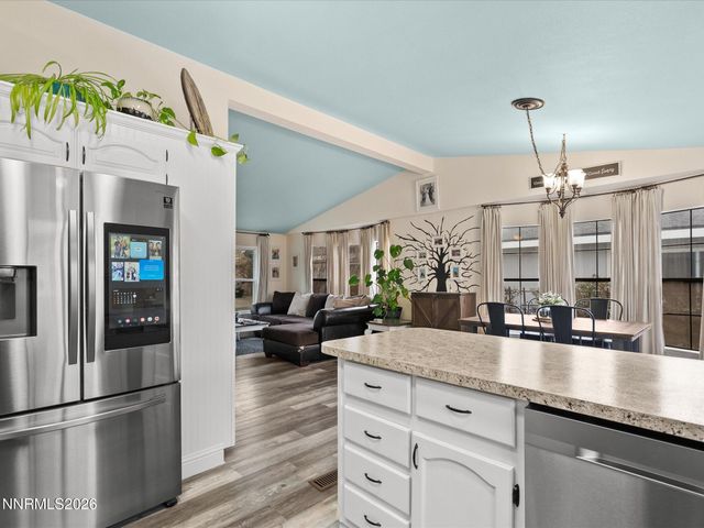 322 Ave De La Bleu De Clair, Sparks, NV 89434