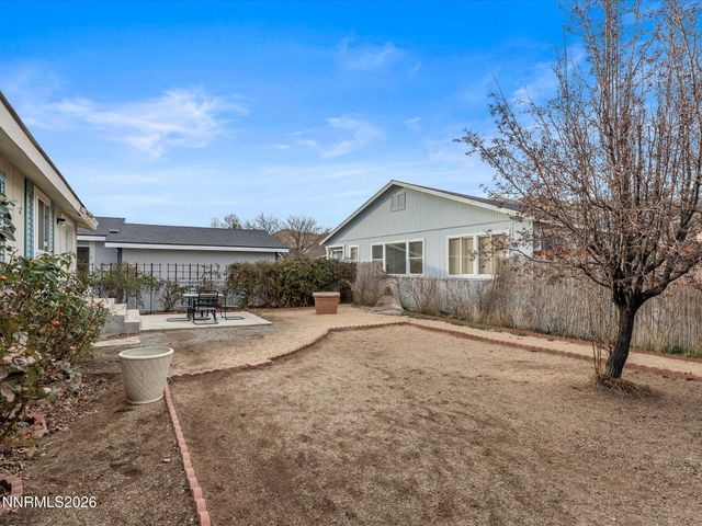 322 Ave De La Bleu De Clair, Sparks, NV 89434