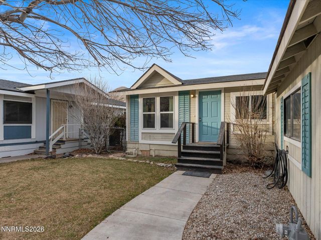 322 Ave De La Bleu De Clair, Sparks, NV 89434