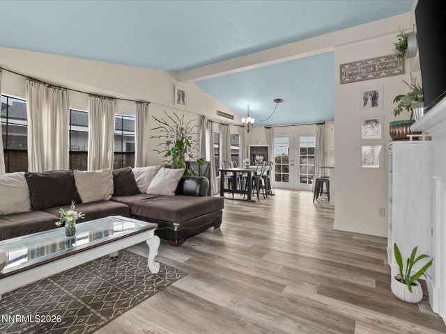 322 Ave De La Bleu De Clair, Sparks, NV 89434