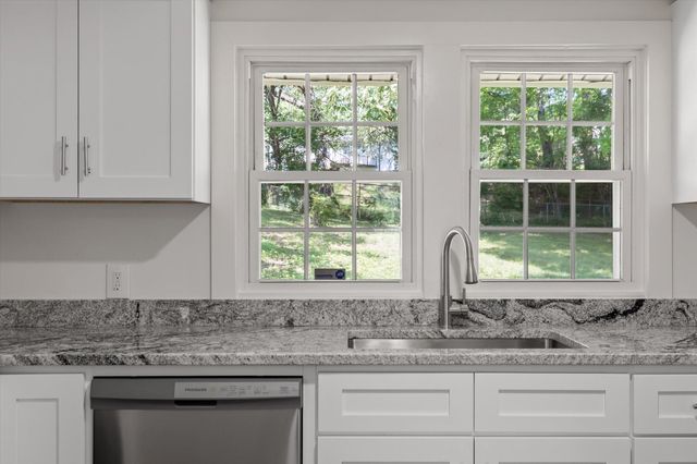 3907 Moss Road, Chattanooga, TN 37406