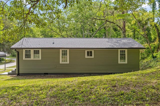 3907 Moss Road, Chattanooga, TN 37406