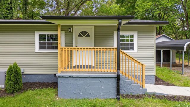 3907 Moss Road, Chattanooga, TN 37406