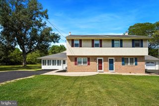 449 RAHNS RD, Collegeville, PA 19426