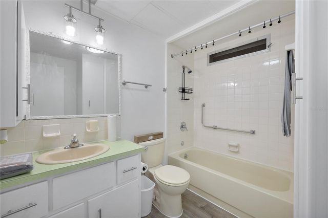 2100 KINGS HIGHWAY 430, Port Charlotte, FL 33980