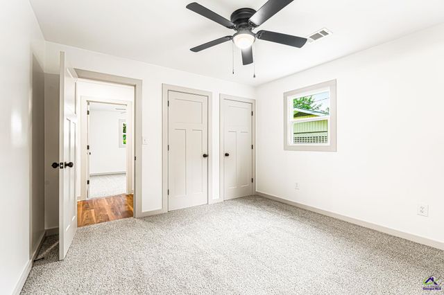 106 Williams Dr, Bonaire, GA 31005