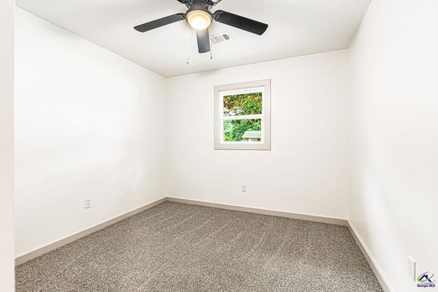 106 Williams Dr, Bonaire, GA 31005