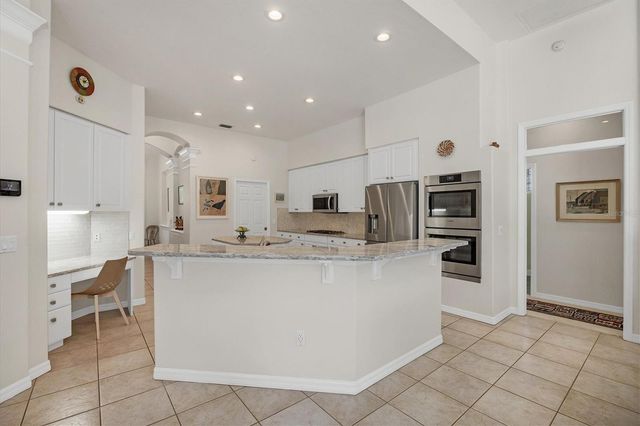 7933 WYNDHAM COURT, University Park, FL 34201